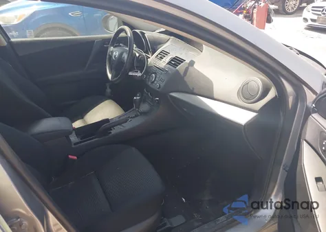 2013 Mazda Mazda3 I Sport из США, поврежденный, VIN JM1BL1UP6D1801027